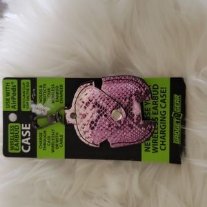 AIRPODS Wireless Earbuds Case Keychai